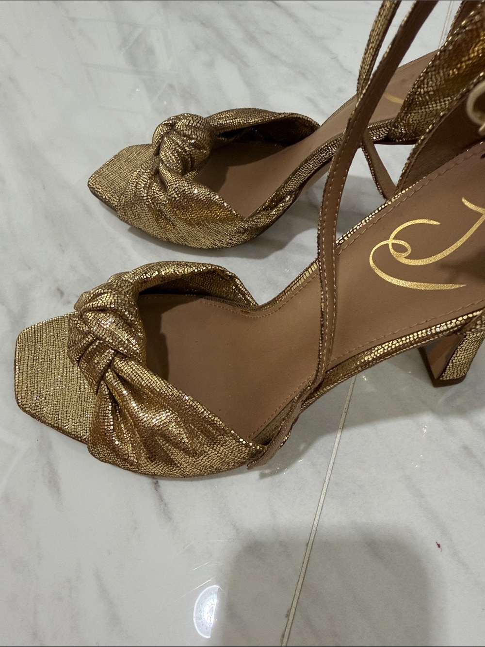Sam Edelman Metallic Gold Knot Front Block Heel Sandals - Picture 4 of 5